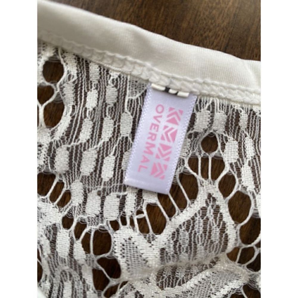 S cream Lace tank top - Picture 3 of 5